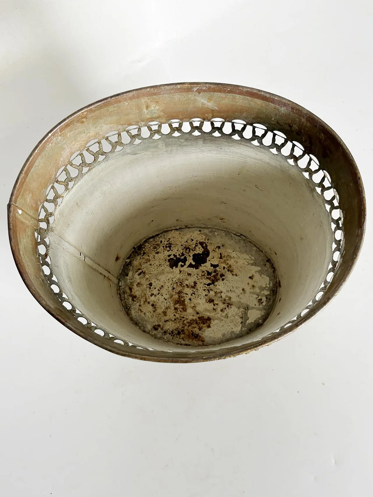 Hand-painted basket, 19th century 5