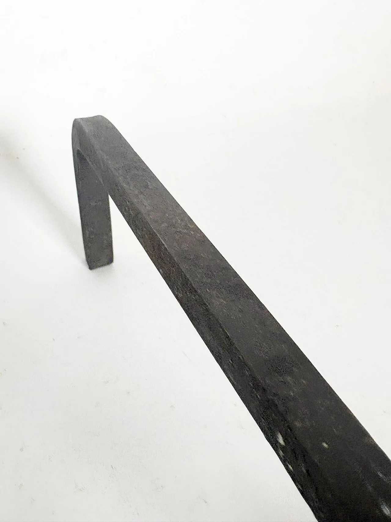 Pair of andirons in cast iron and brass, black and gold, 1960s 5