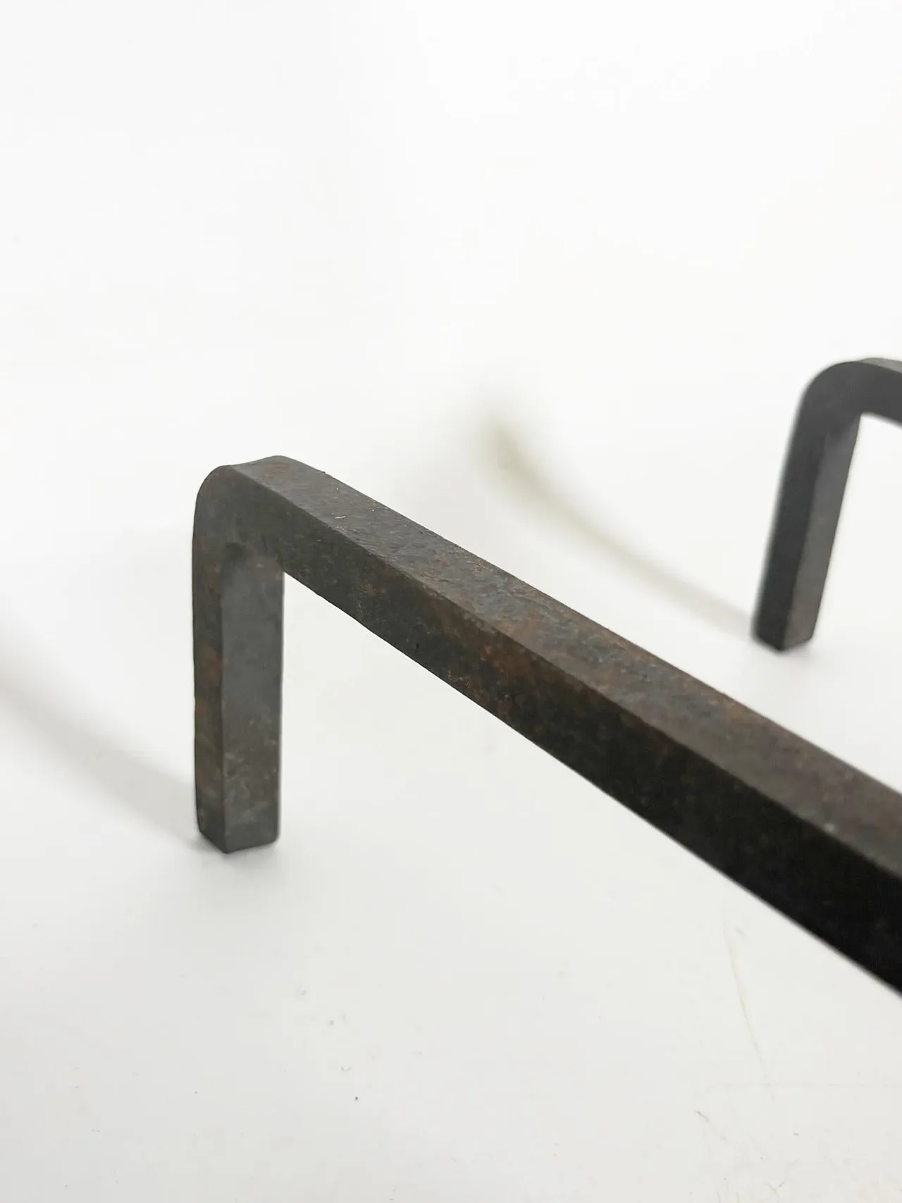 Pair of andirons in cast iron and brass, black and gold, 1960s 10
