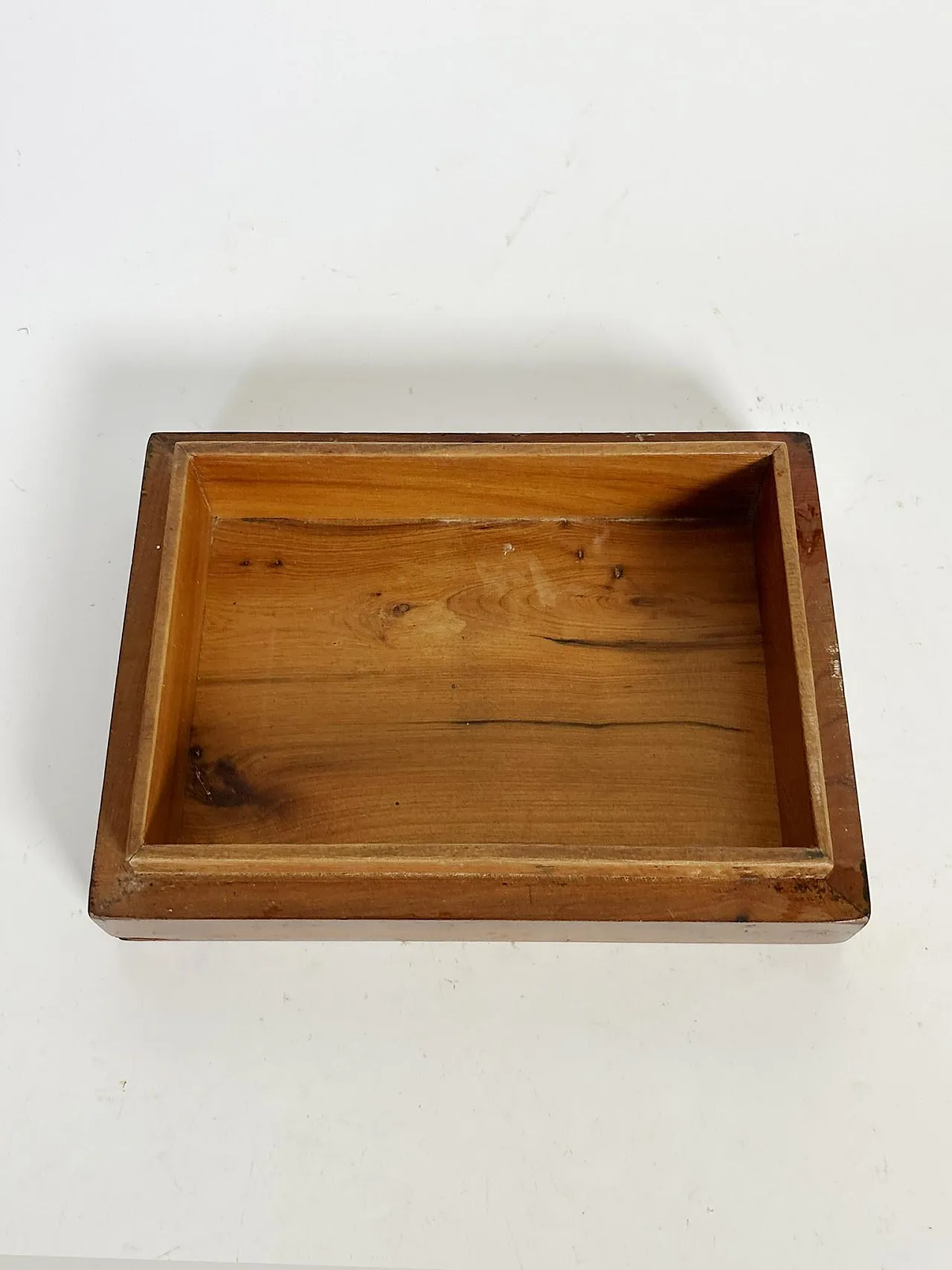 Scatola di legno con decorazioni geometriche, anni '40 9