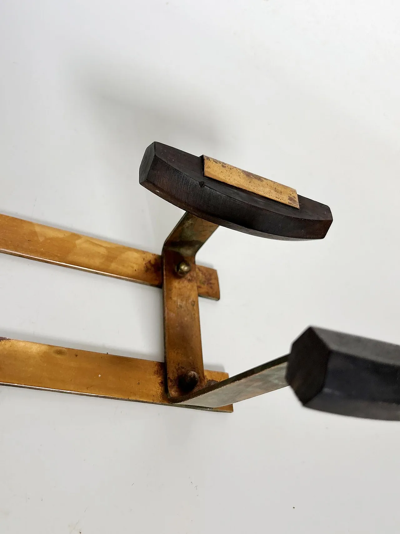 Appendiabiti in rame e legno, '800 8