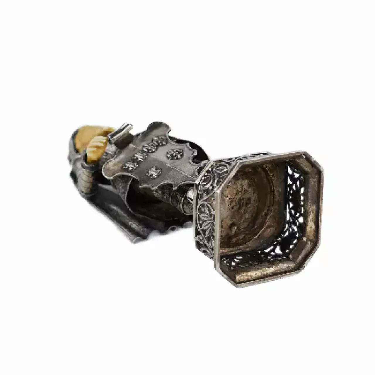 Coppia di figure di cavalieri in argento da gabinetto, '800 5