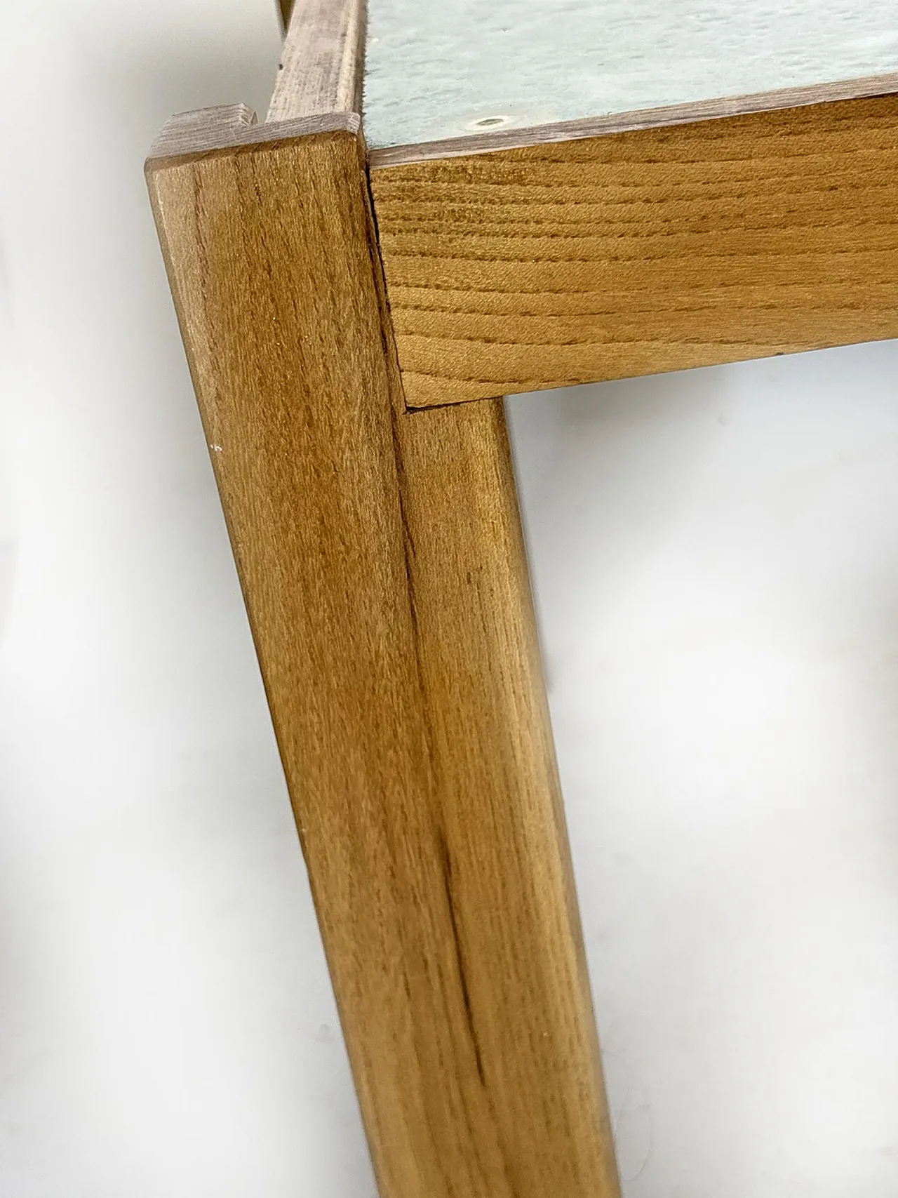 Tavolo scandinavo in legno e ceramica, anni '70 9