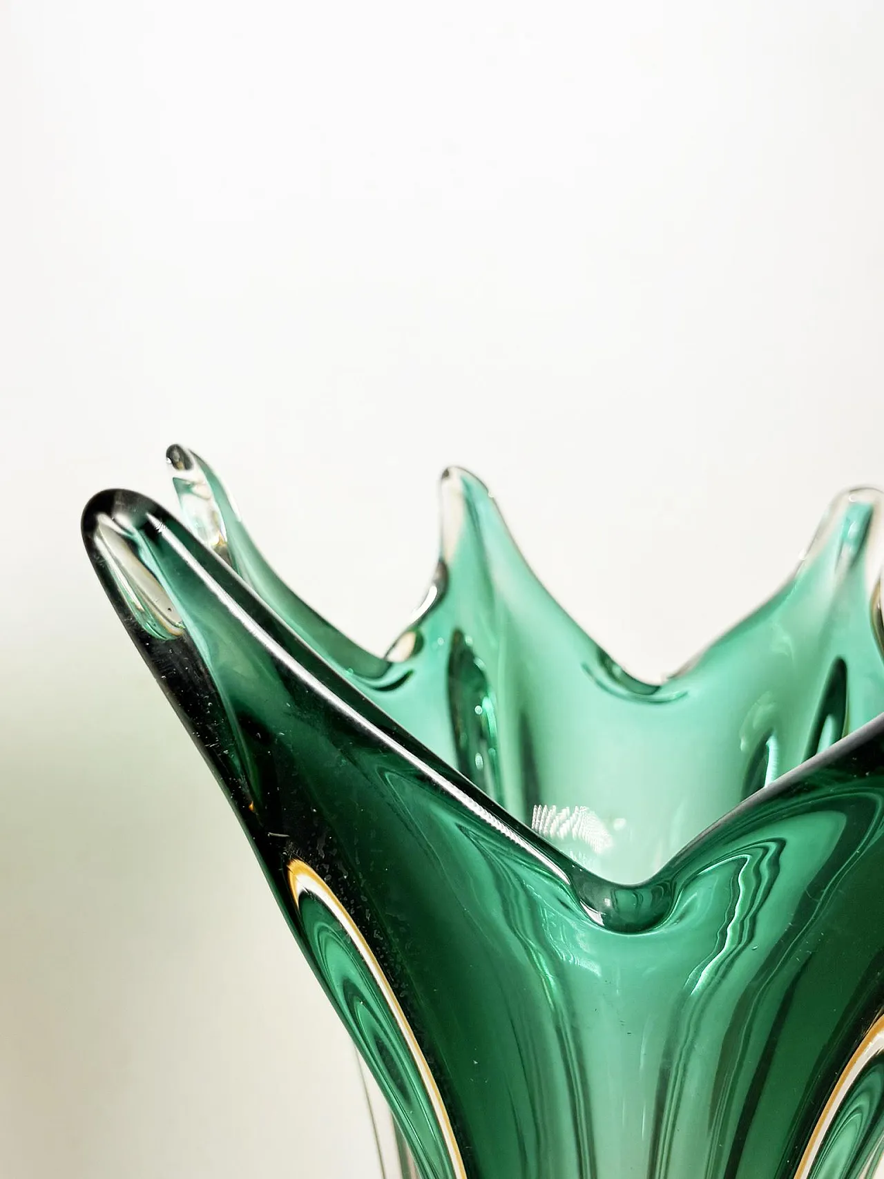 Grande vaso verde e trasparente, anni '50 6