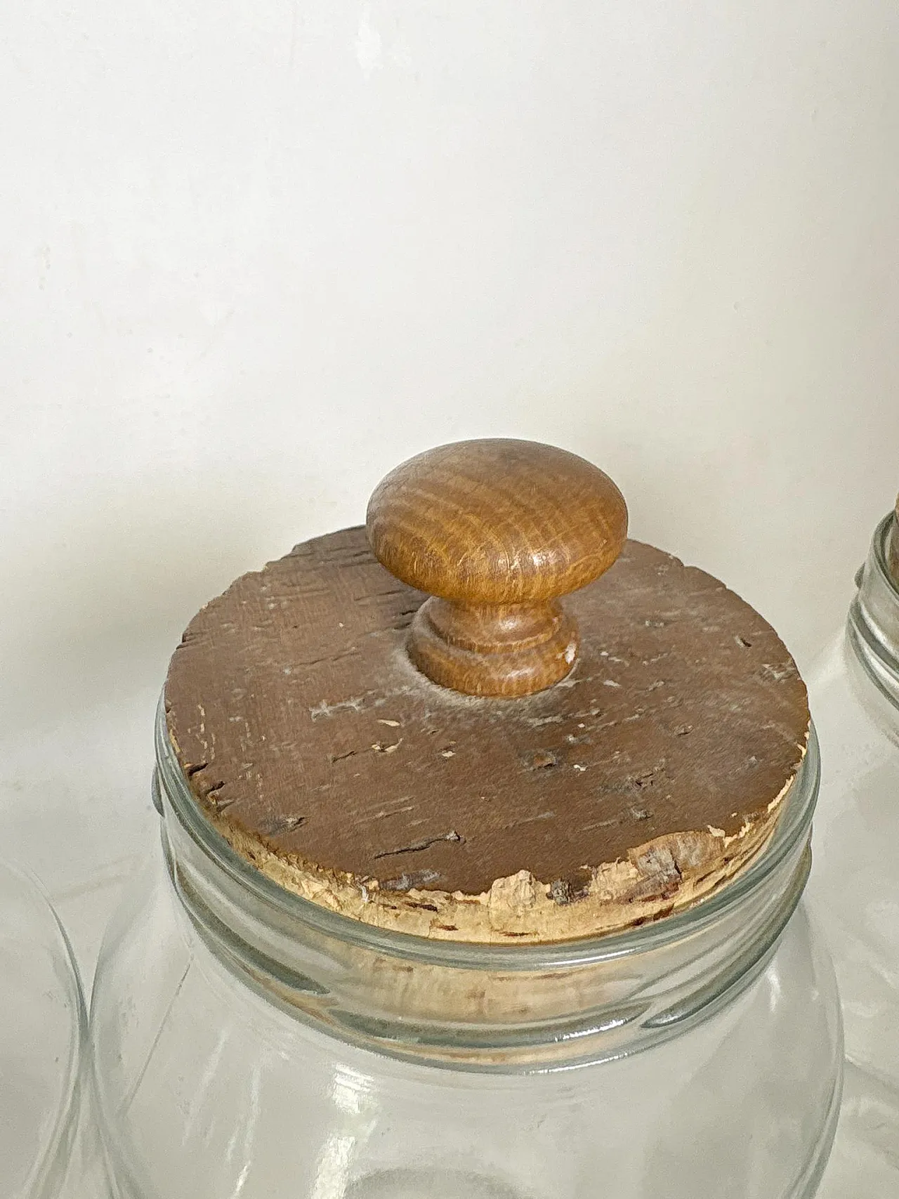 4 Barattoli in vetro con tappi di sughero, anni '50 9