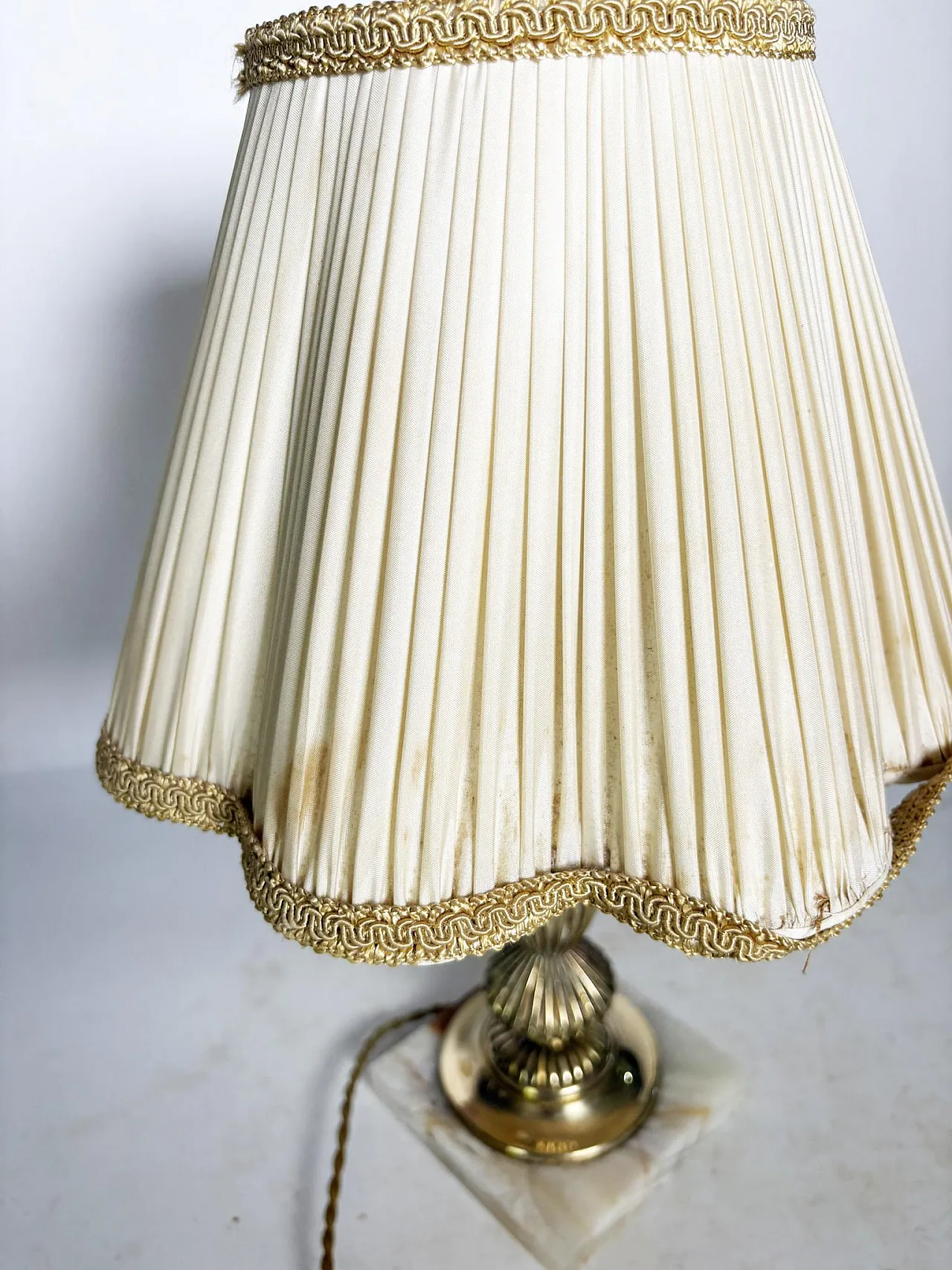 Lampada da tavolo in ottone con paralume Art Nouveau, anni '20 15