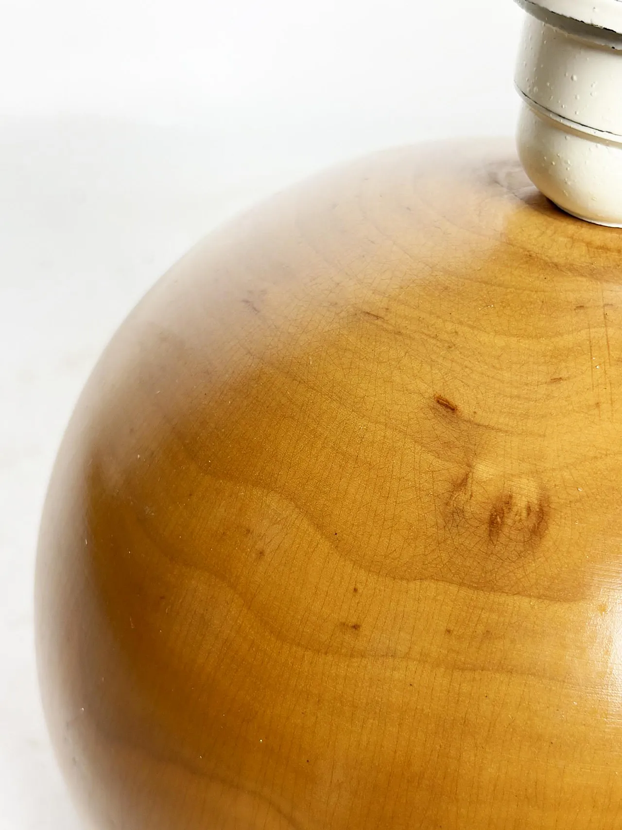 Lampada da tavolo a sfera in legno, anni '80 5