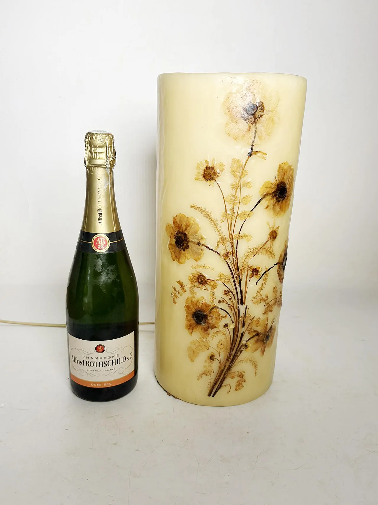 Lampada da tavolo Romantic Candle, anni '70 3