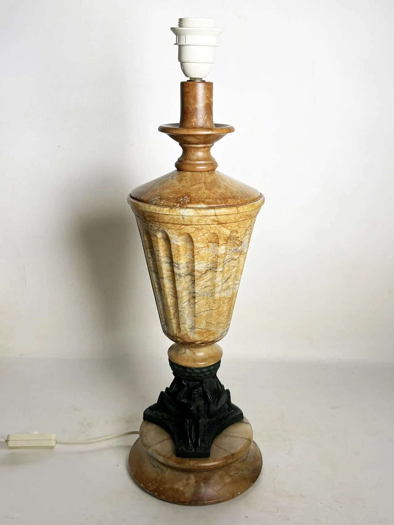 Lampada da tavolo in onice e resina, anni '80 2