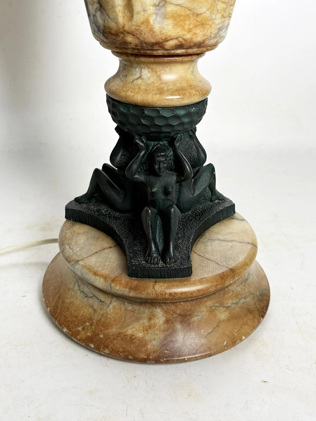Lampada da tavolo in onice e resina, anni '80 6