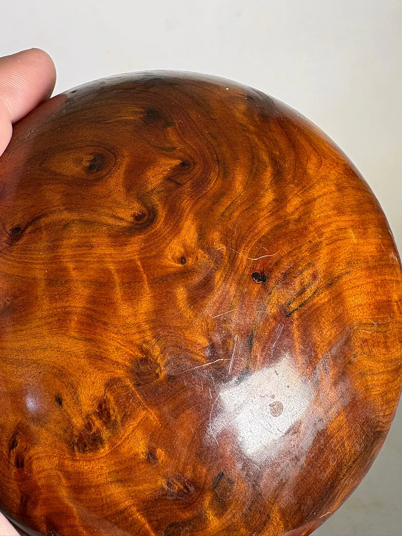 Coppia di scatole di legno rotonde, anni '70 8