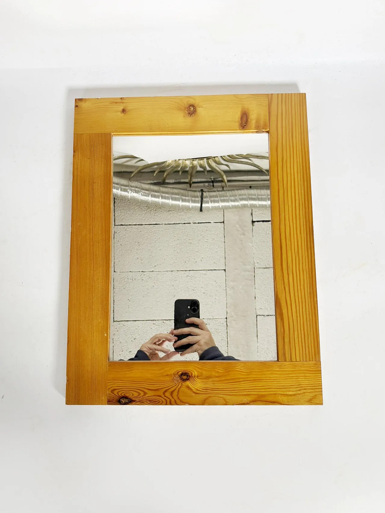 Specchio in pino nello stile di Charlotte Perriand, anni '70 8