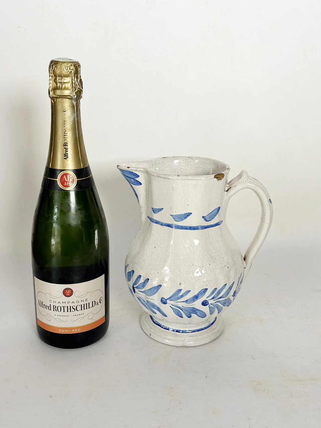 Brocca in ceramica blu e bianca, dipinta a mano, '800 3