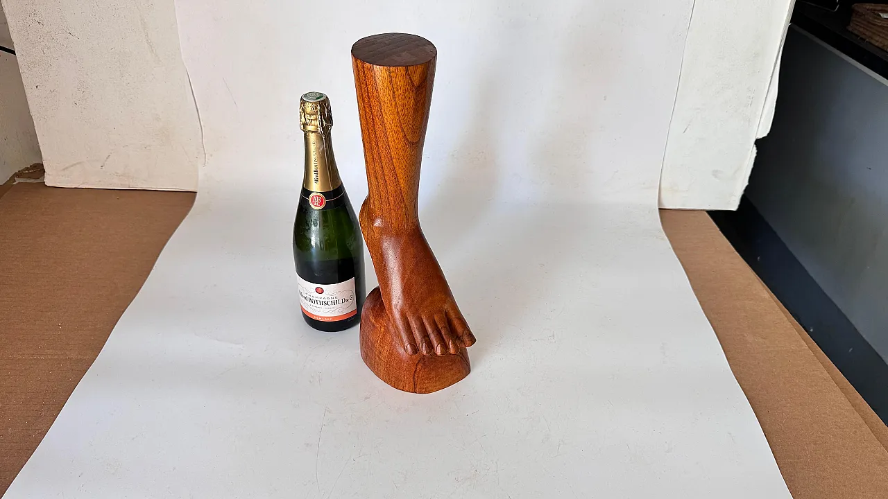 Sculptural Foot & Ankle jewelry display in patinated wood, 1960s 2