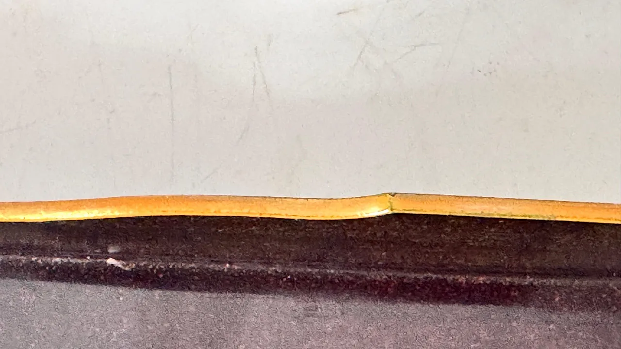 Lacquer box with gold bird and reed motif decorative, 20th Century 3