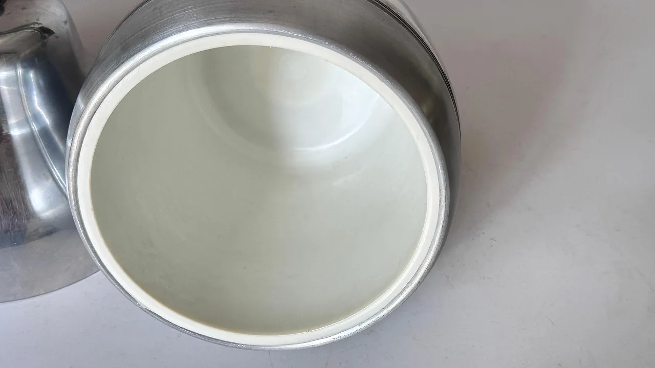 Secchiello per ghiaccio a forma di pera, finitura argentata, anni 70 8