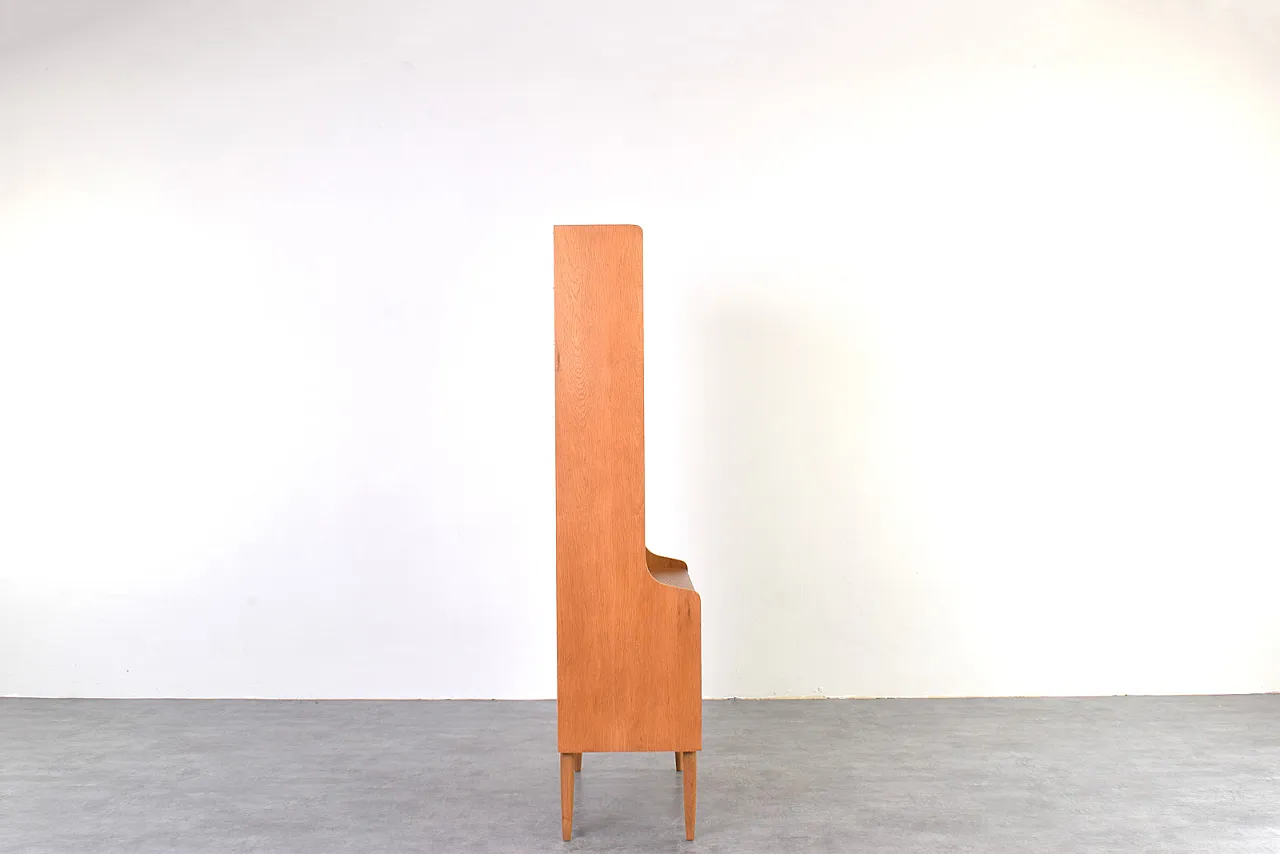 Mid-Century Danish Oak Bookcase, 1960s. 5