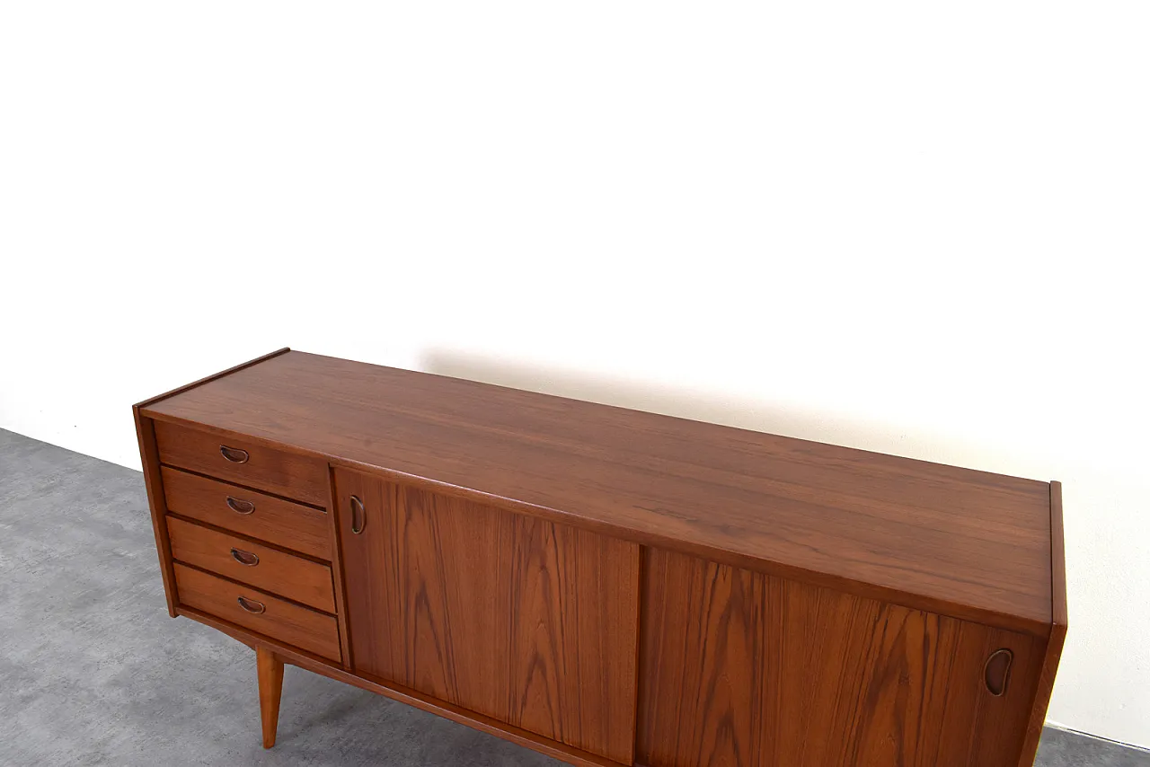 Credenza danese in teak di metà secolo, anni '60. 16