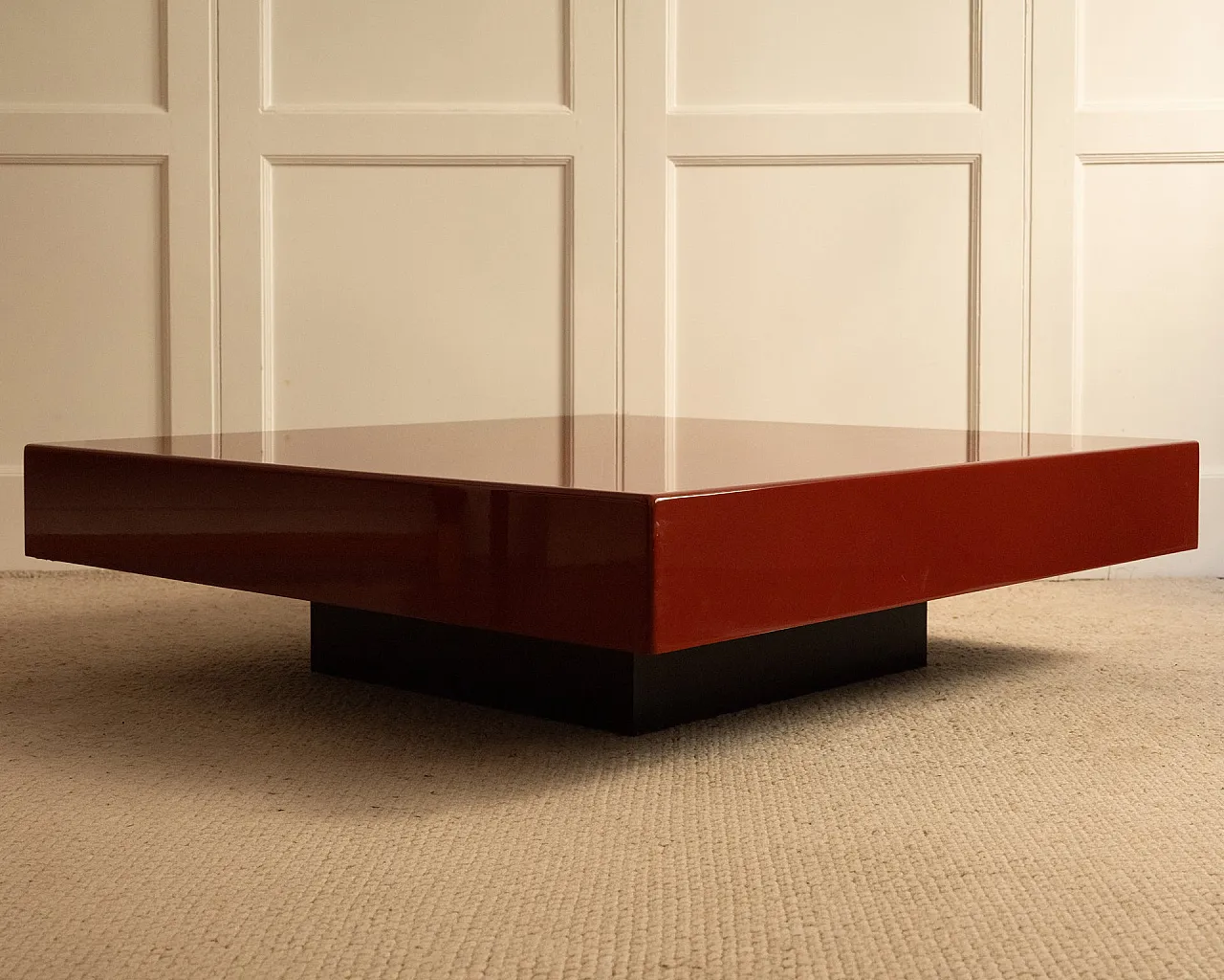 Lacquered coffee table, 1970s 2