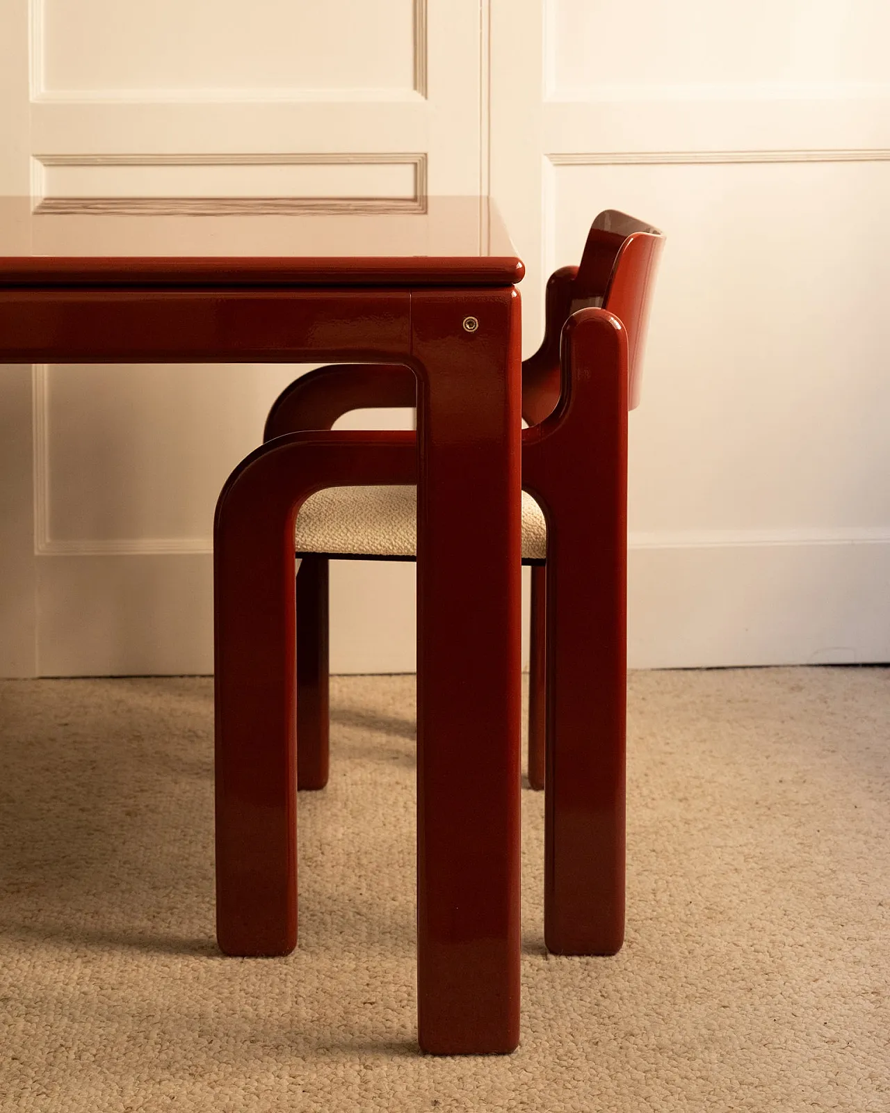 Eero Aarnio table, 1970s 11