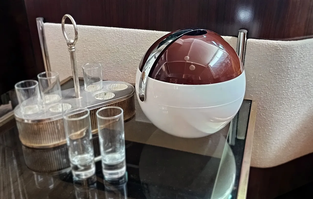 Stella ice bucket by Guzzini, 1970s 2