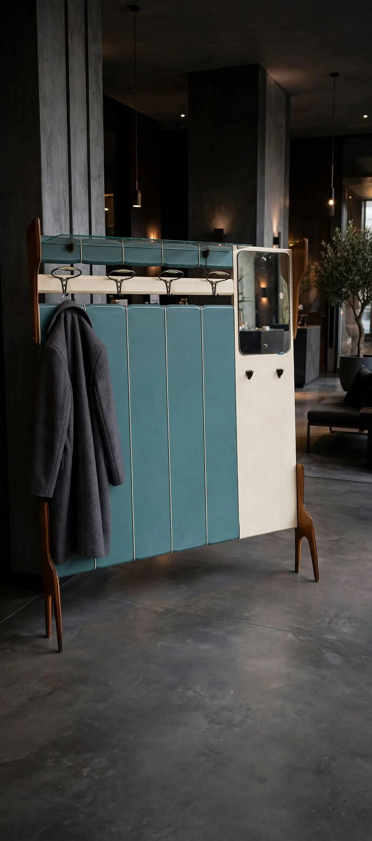 Coat rack Ico Parisi style, 1960s 3