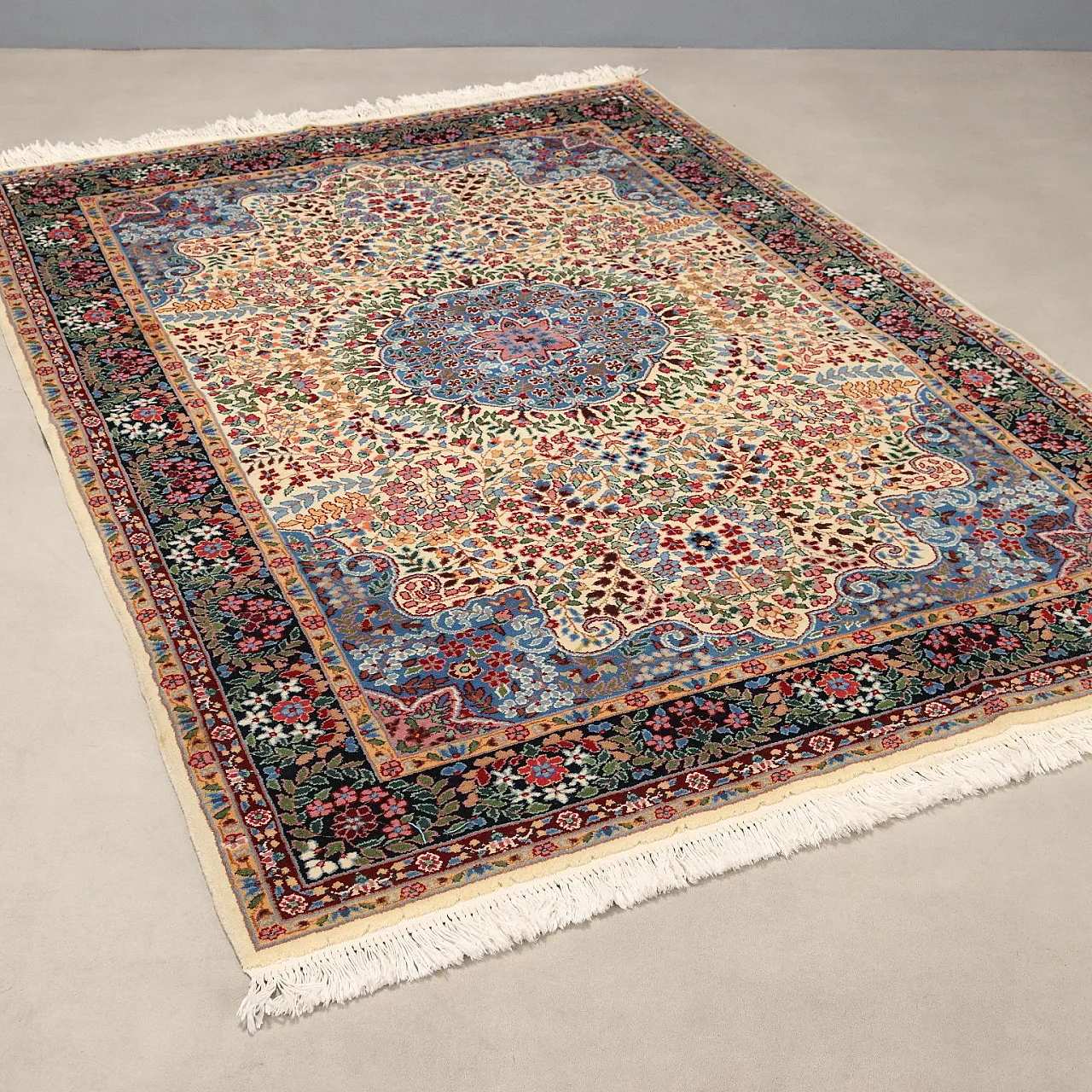 Berkana rug in cotton and wool, 20th century 1