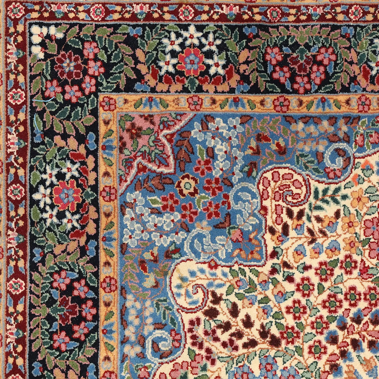 Berkana rug in cotton and wool, 20th century 5