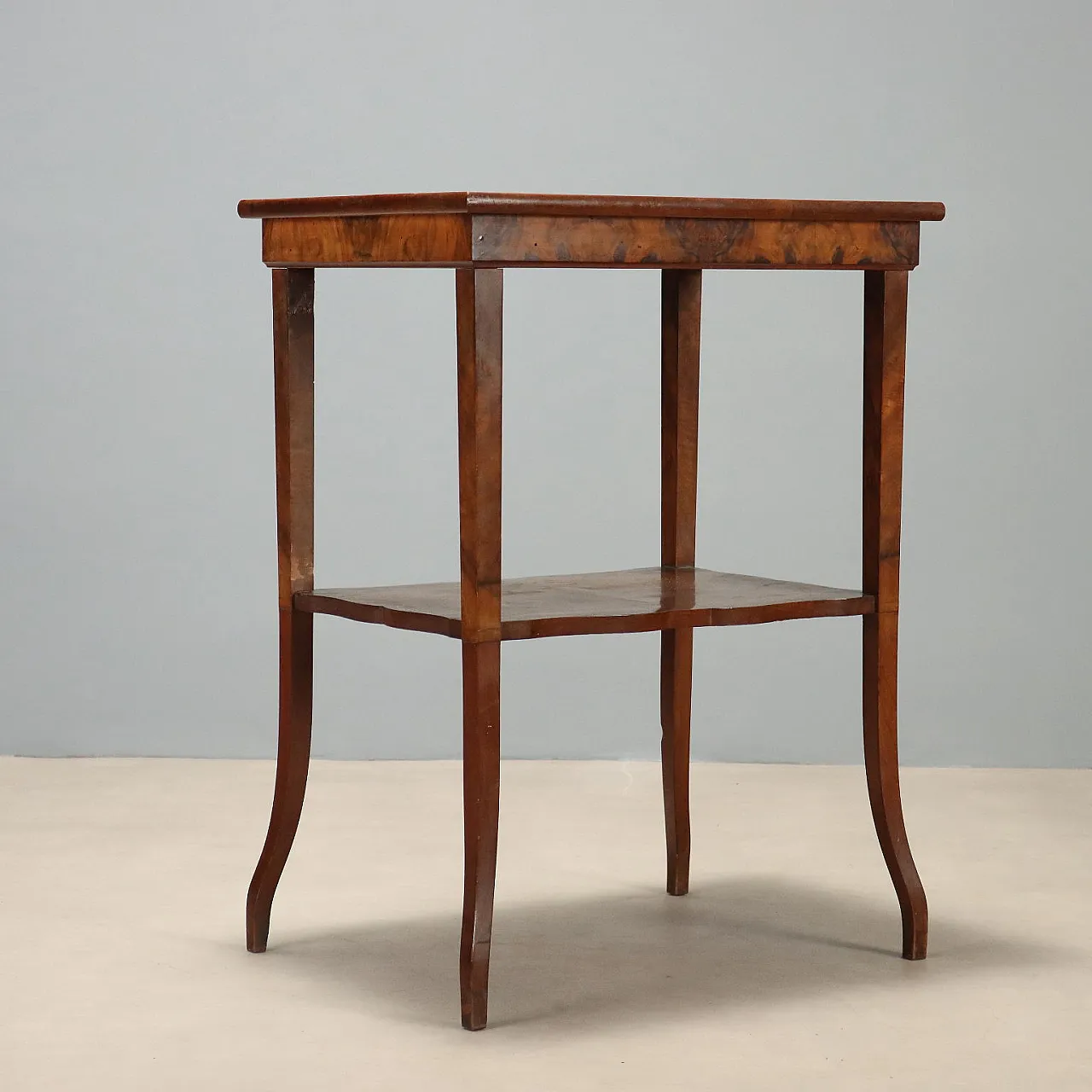 Walnut and mahogany center table, 20th century 7