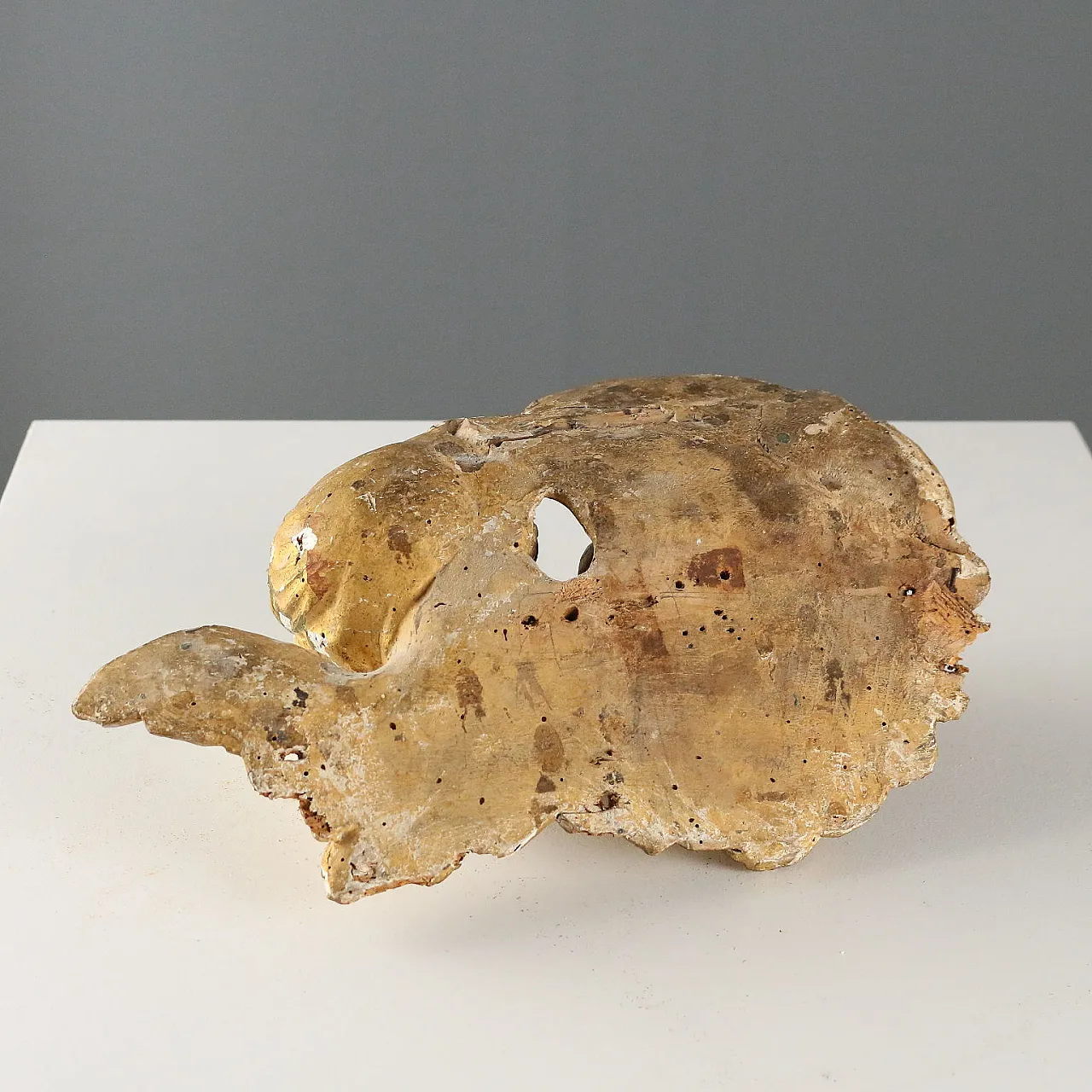 Pair of golden cupids, 19th century 3
