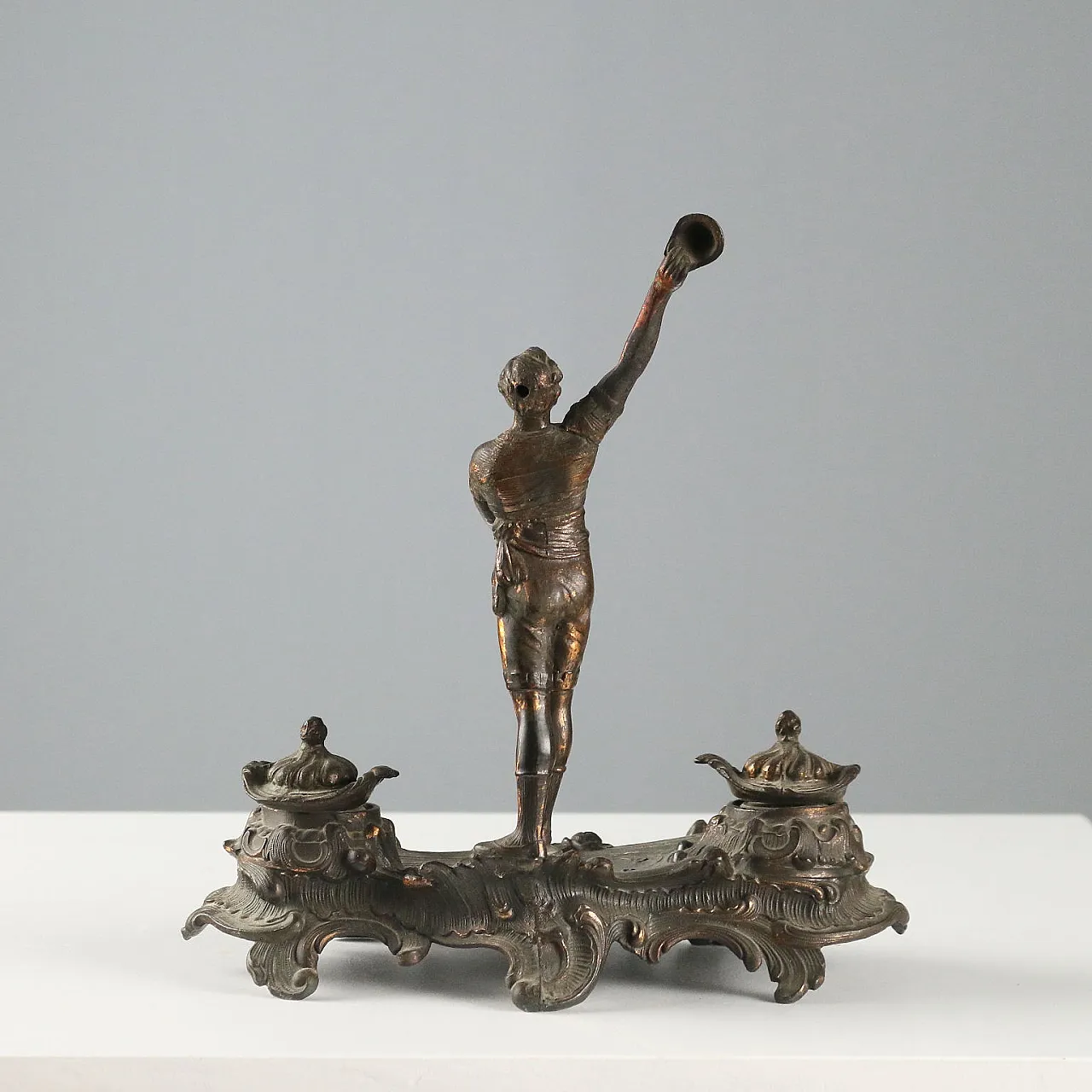 Inkwell in bronze patinated metal, 20th century 3