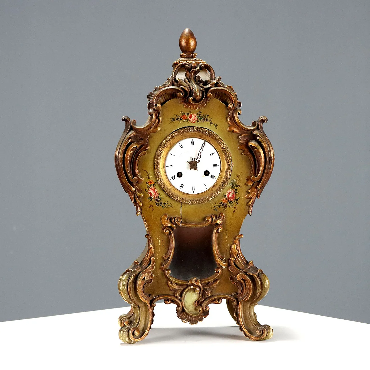 Mantel pendulum clock, 20th century 1
