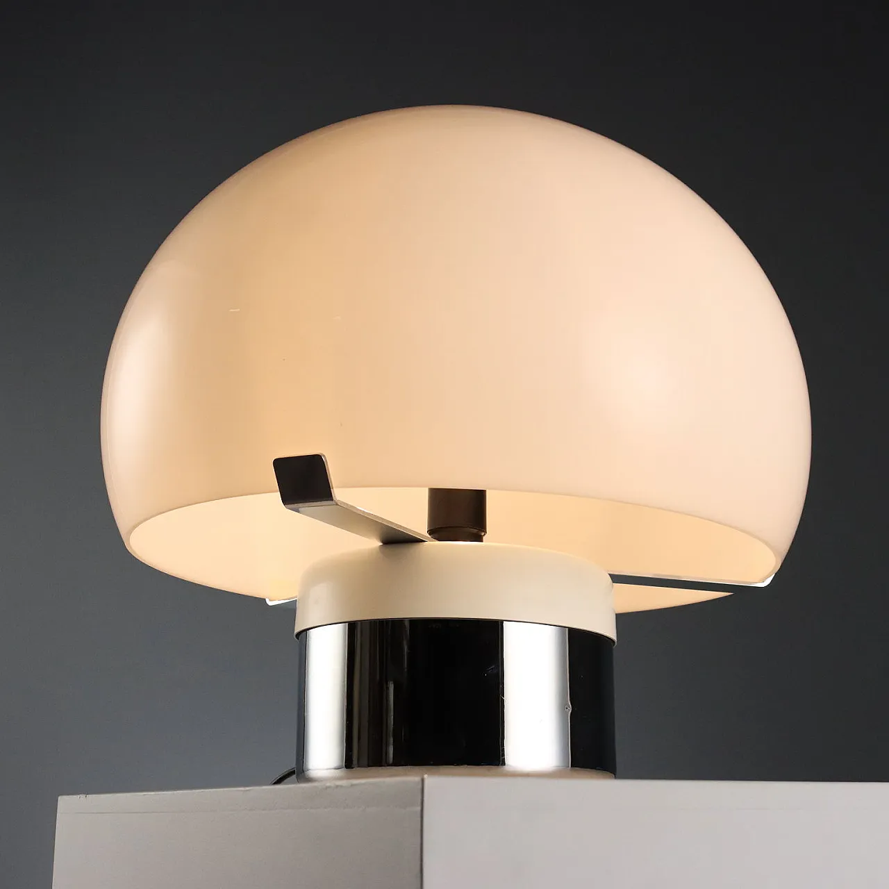 Mushroom lamp, 1970s 4