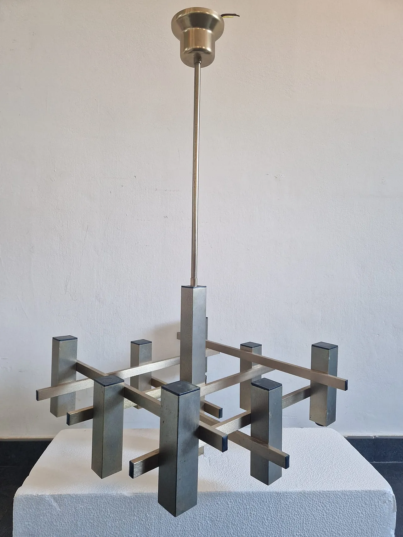 Lampadario in stile Gaetano Sciolari, anni '70 1