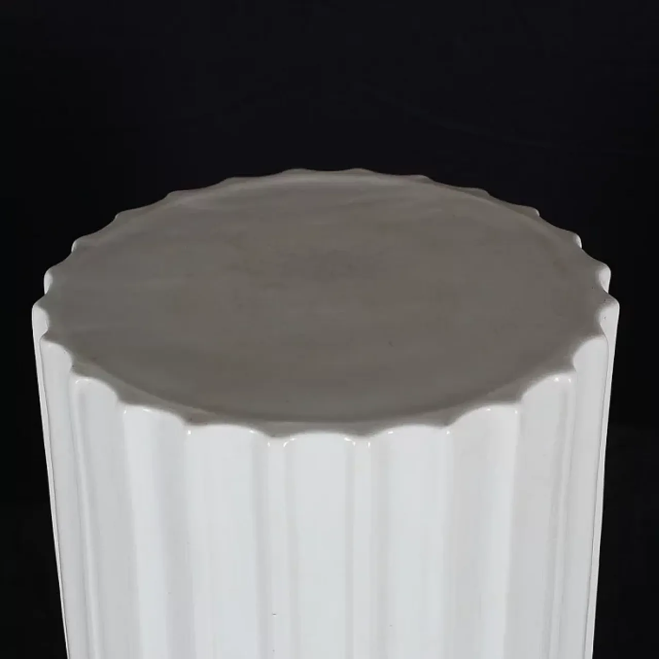 Porcelain pedestal column by Gustavsberg, late 19th century 3
