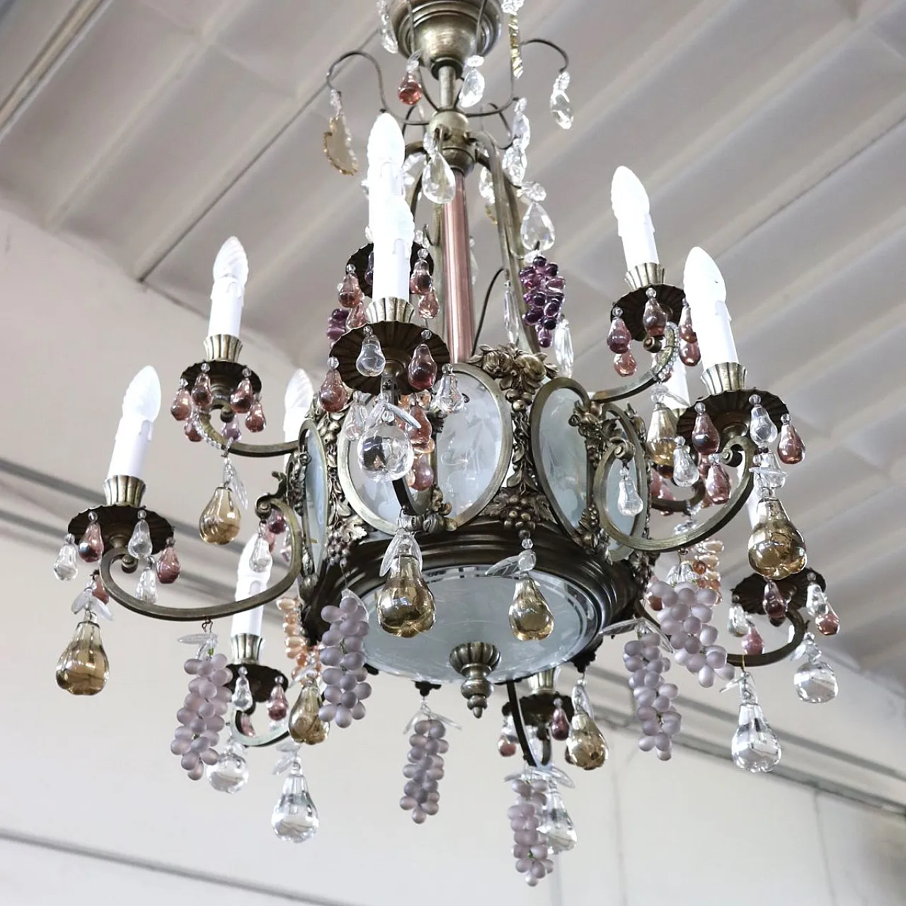 Bronze chandelier with fruit pendants, 19 lights, early 1900s 20