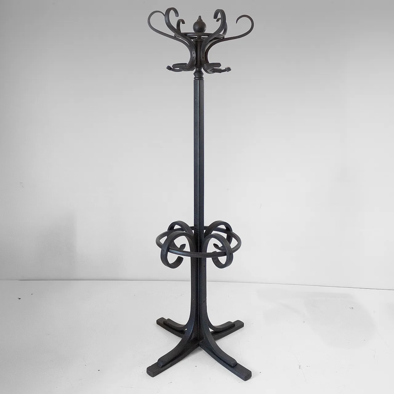 Coat stand in the style of Thonert , early 20th century 1