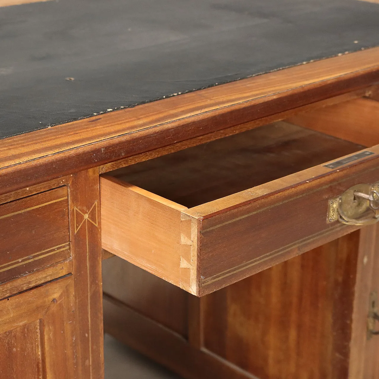 Liberty mahogany desk with leather and inlays, early 20th century 5