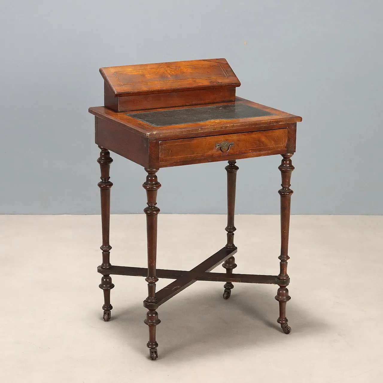 English Liberty mahogany writing desk, early 20th century 1