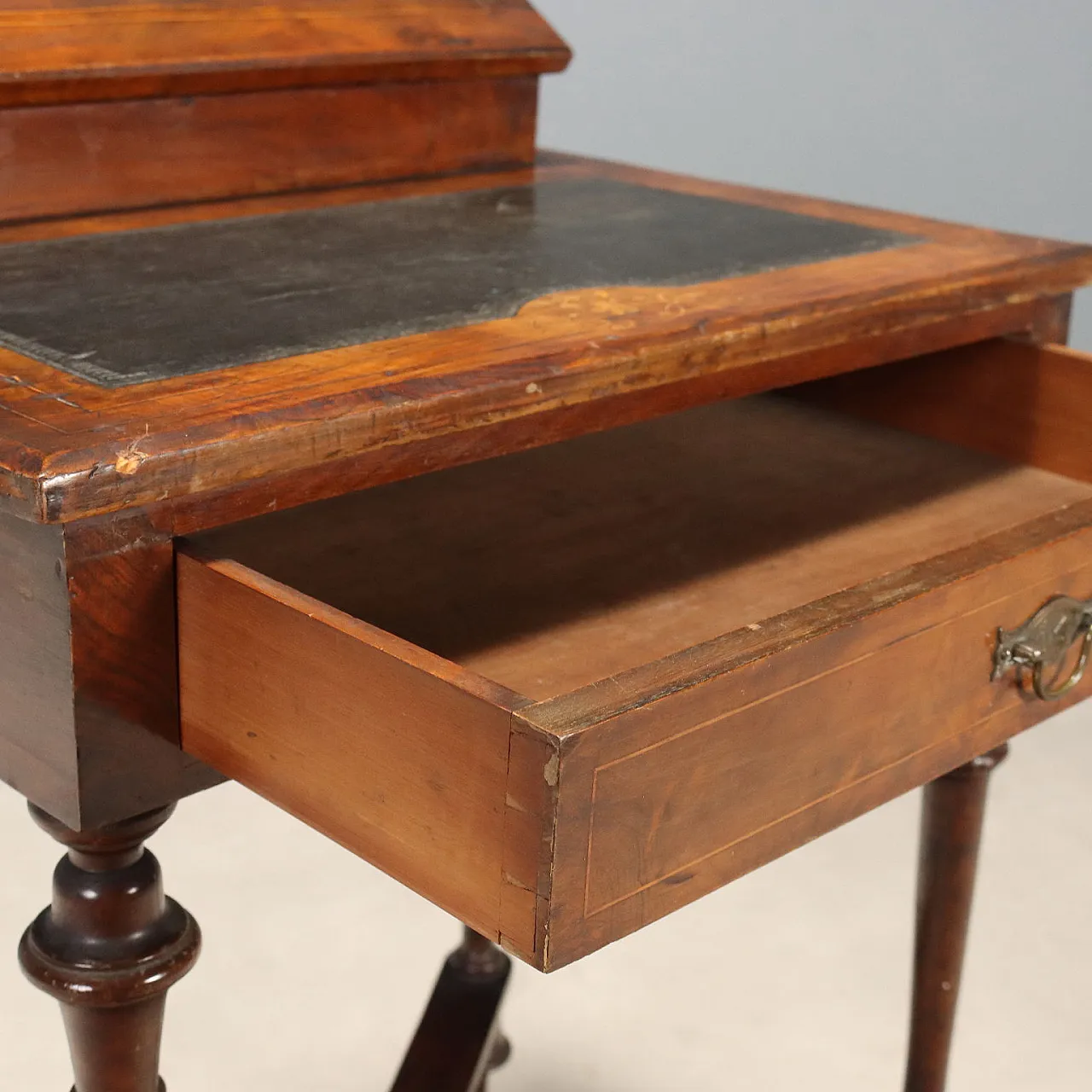 English Liberty mahogany writing desk, early 20th century 5