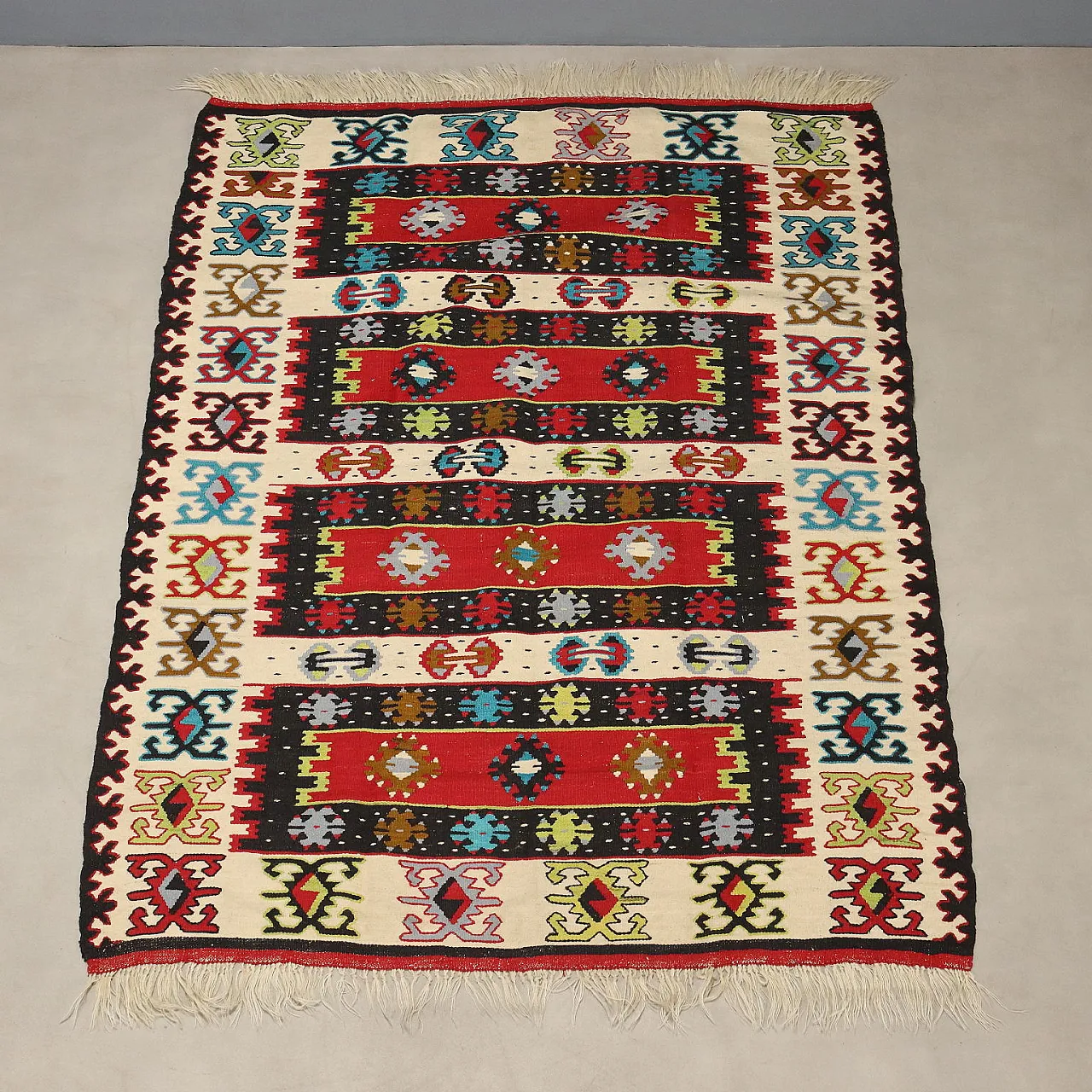Kilim rug in wool, 20th century 3