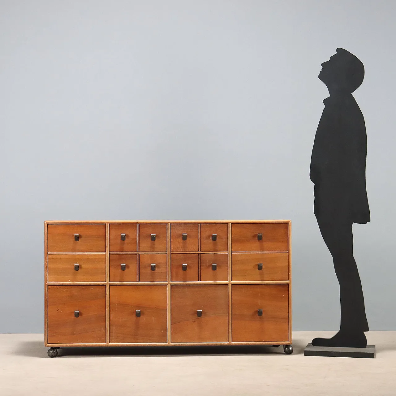 Bernini Manufacture chest of drawers, 20th century 3