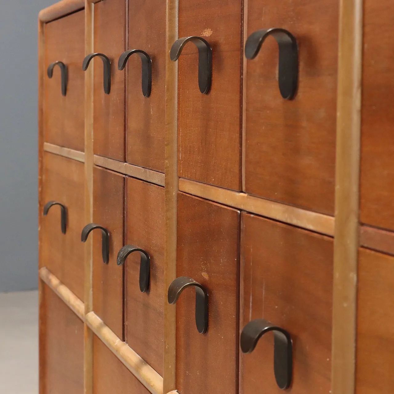 Bernini Manufacture chest of drawers, 20th century 7