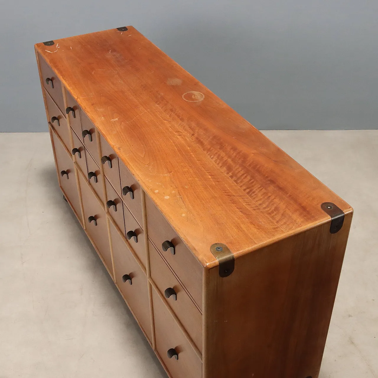 Bernini Manufacture chest of drawers, 20th century 9