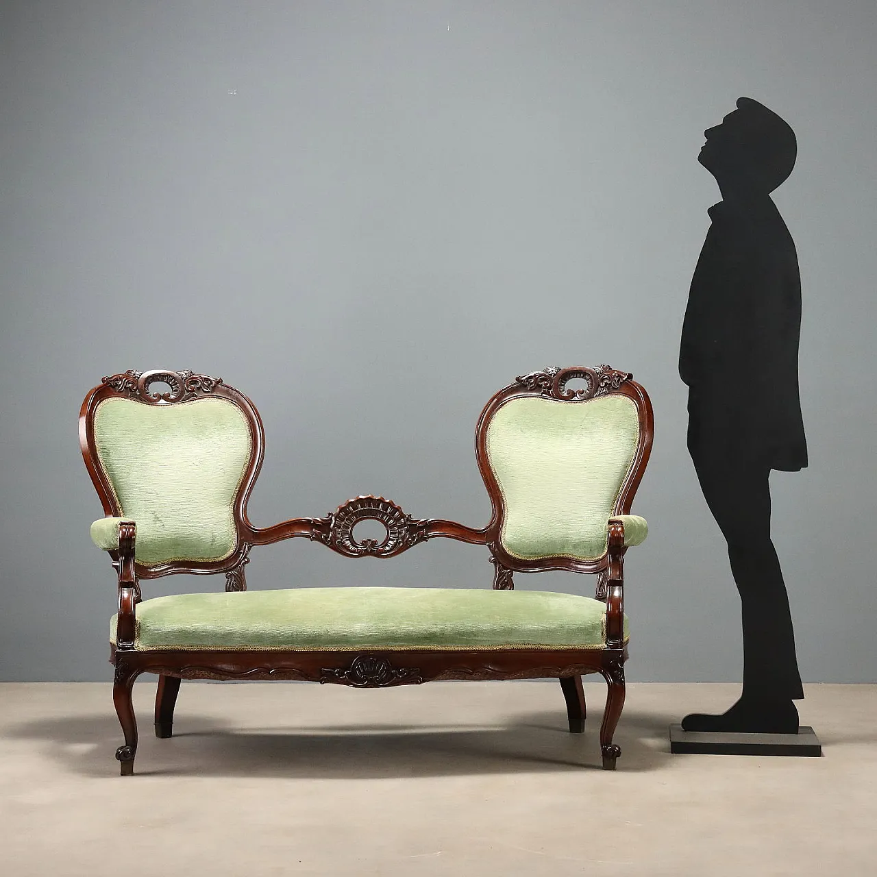 Louis Philippe sofa in walnut, 19th century 3