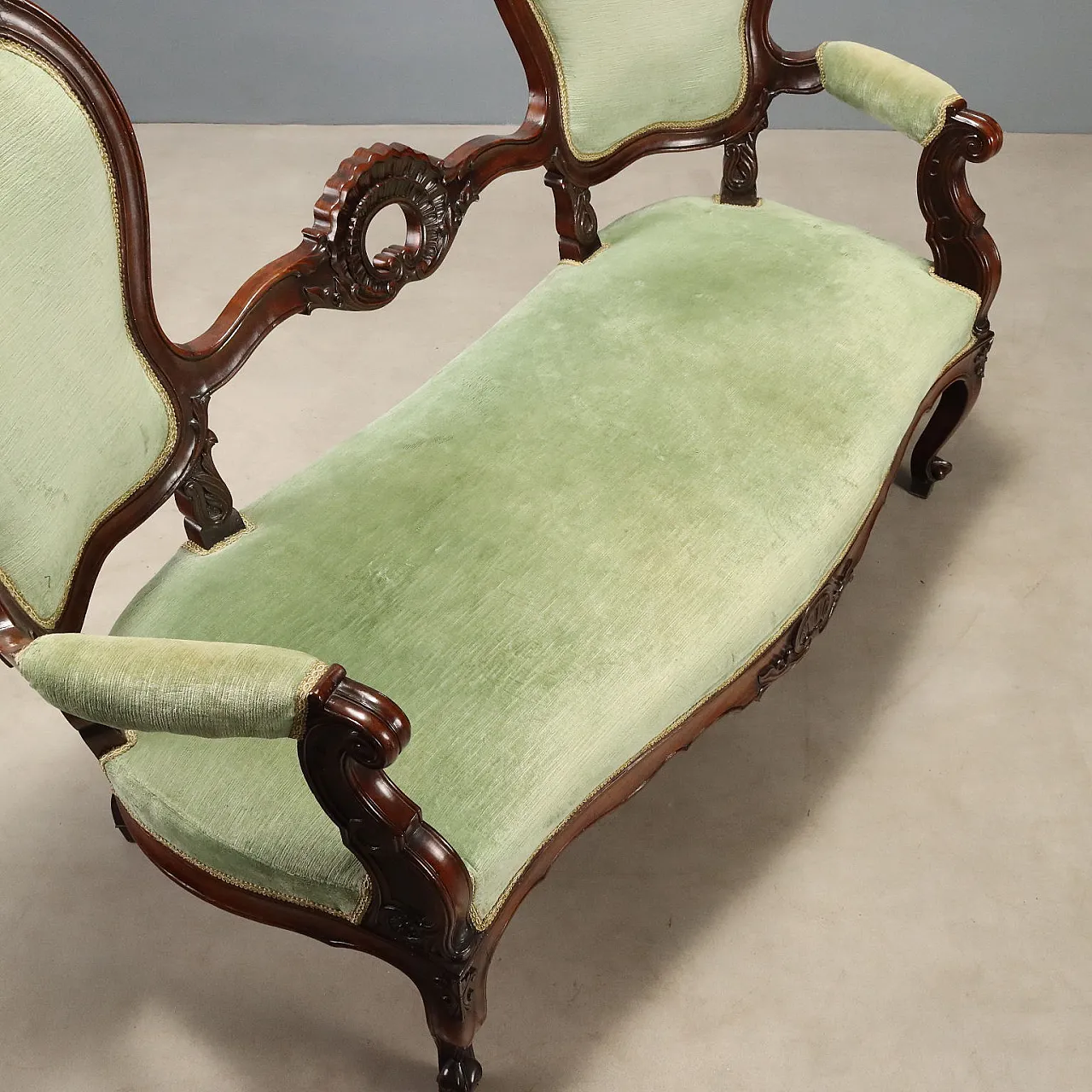 Louis Philippe sofa in walnut, 19th century 8