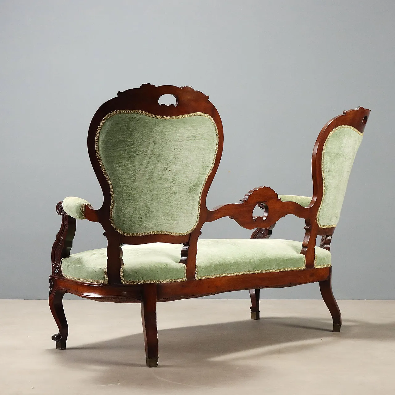 Louis Philippe sofa in walnut, 19th century 9