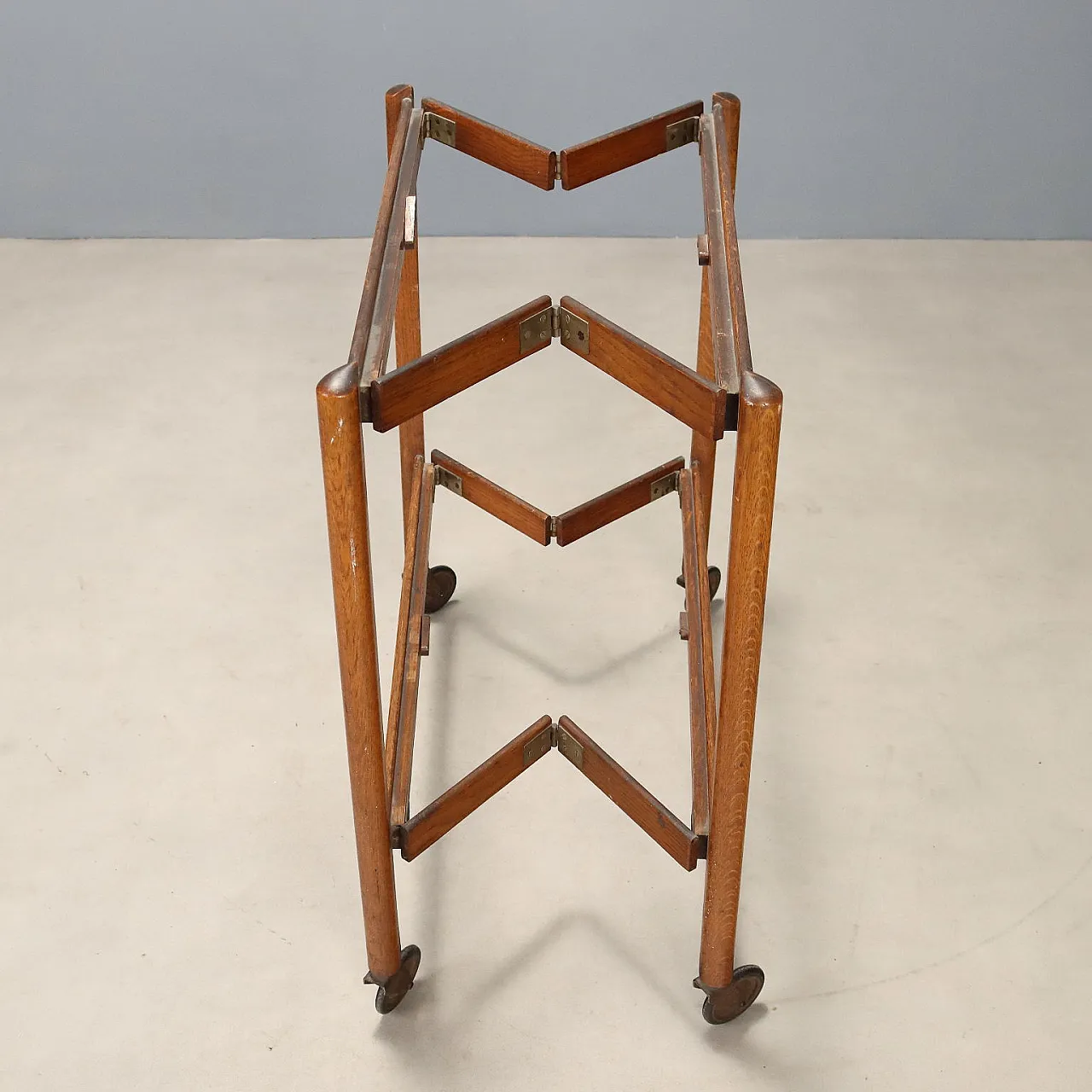 Cart in wood, 1950s 3