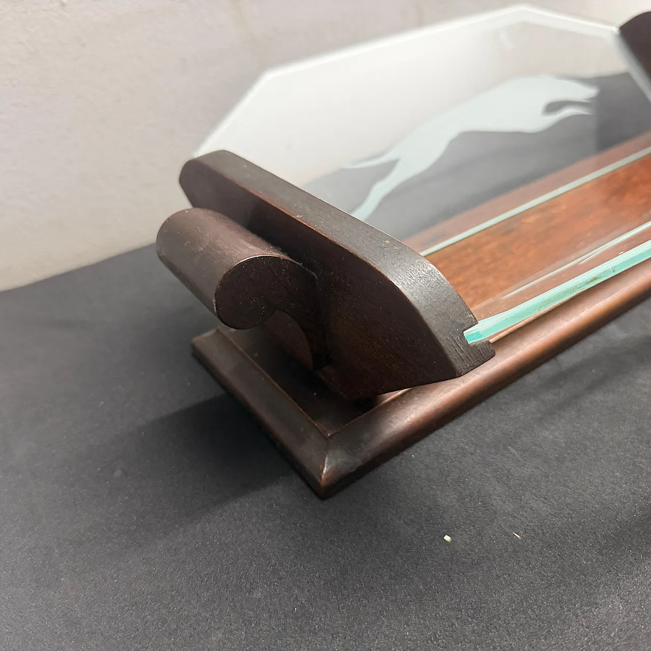 Art Deco wood and greyhounds etched glass centerpiece, 1930s 6