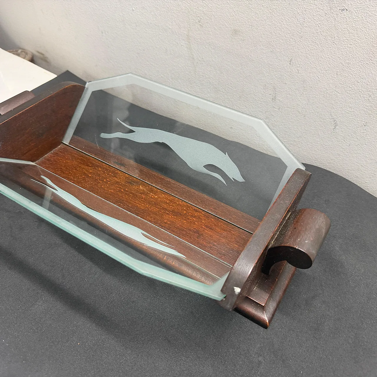 Art Deco wood and greyhounds etched glass centerpiece, 1930s 10